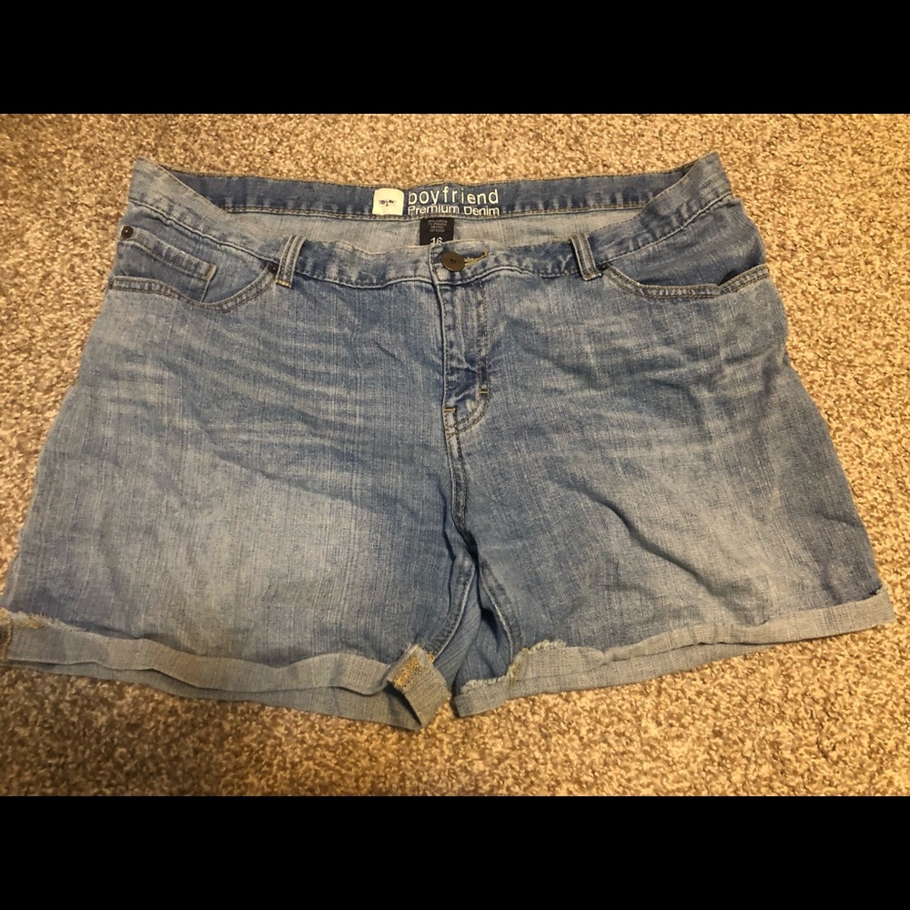 Mossimo boyfriend shorts